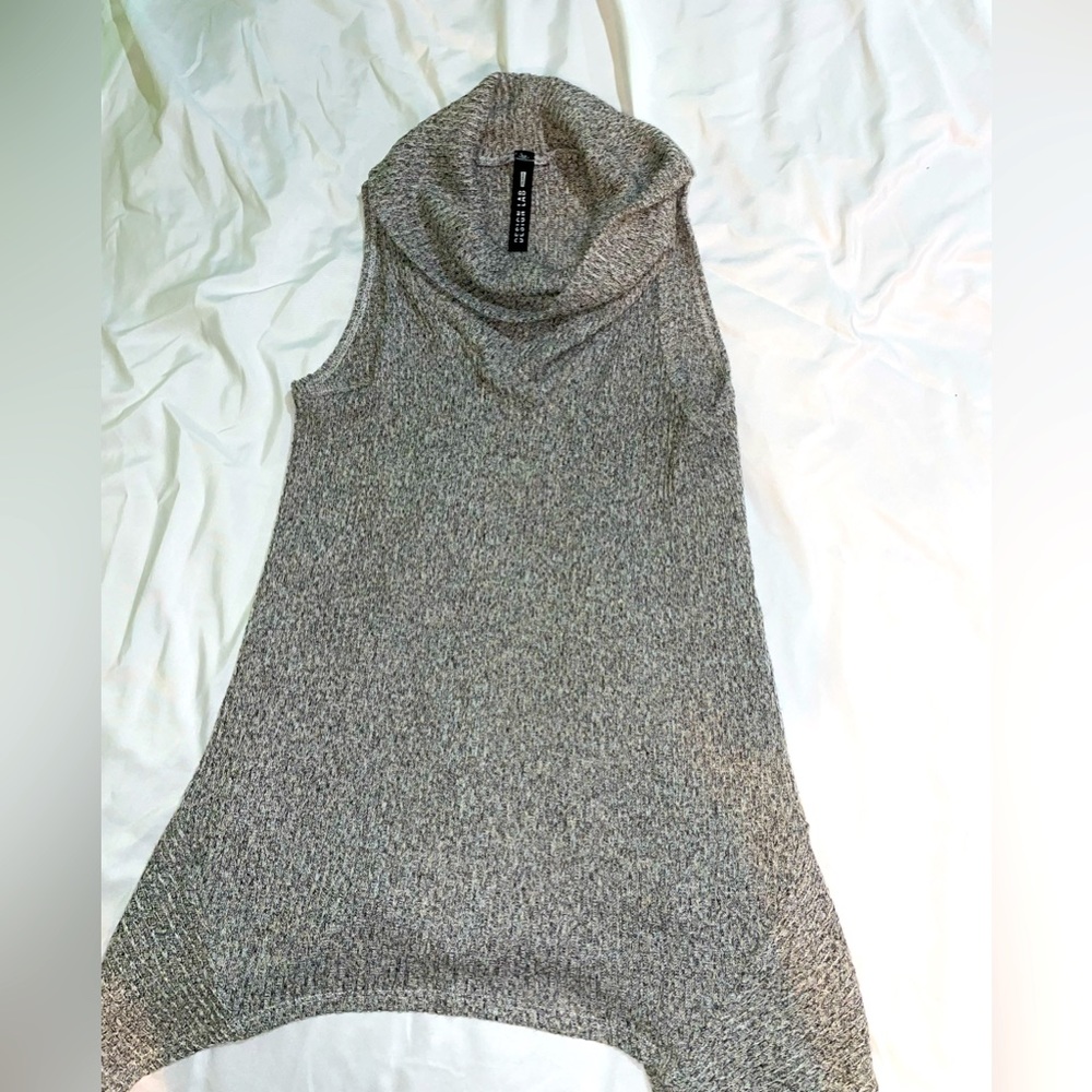 Design lab turtle neck tank top